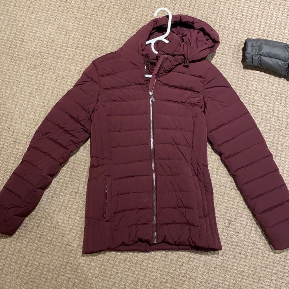 Babaton puffer jacket